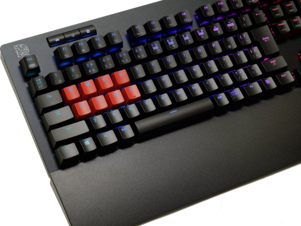 Thermaltake Tt eSPORTS Neptune Elite RGB Blue Switch 日本語