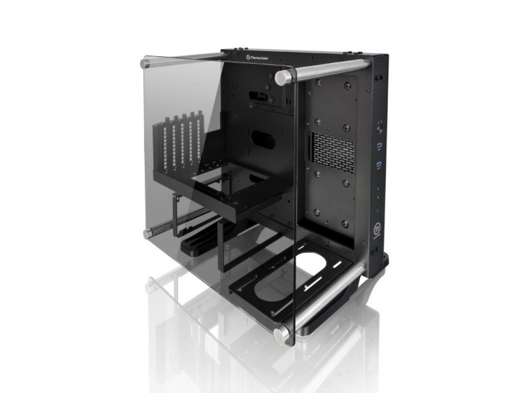 Mini-ITX版の壁掛け可能な魅せるオープンフレームケース「Core P1 TG
