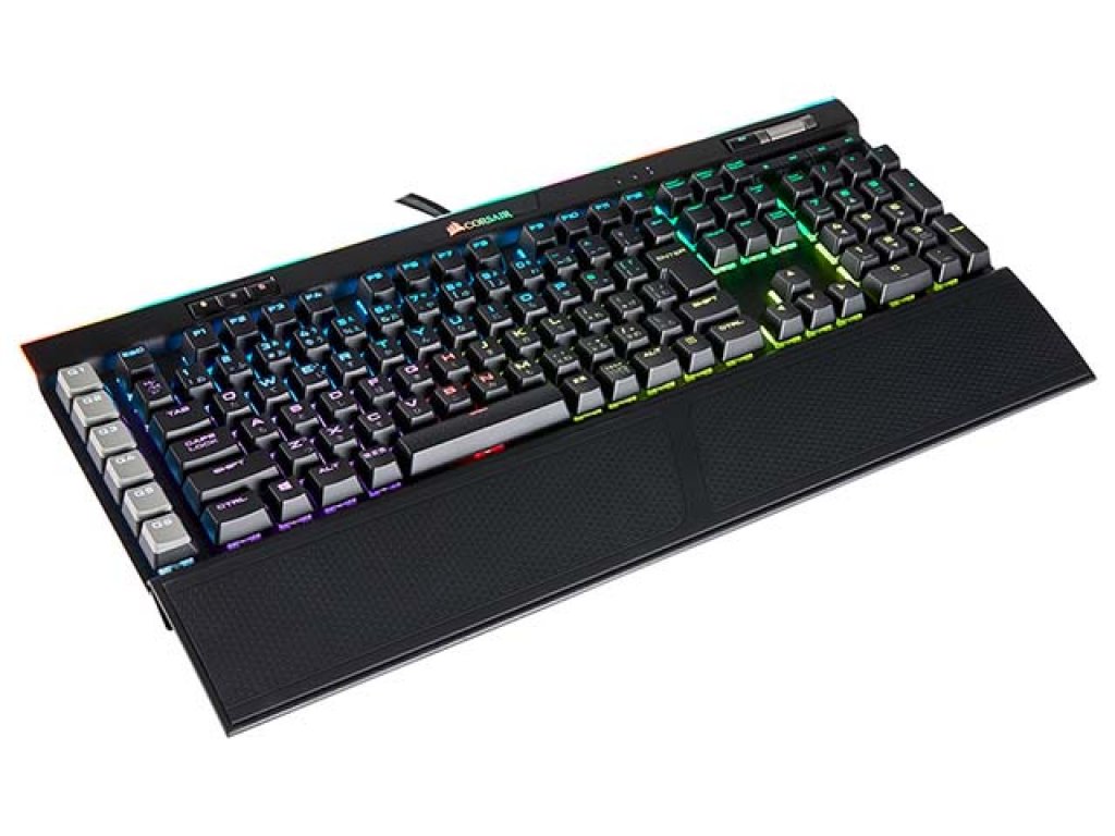corsair K95RGB メカニカルキーボード K95 RGB PLATINUM Mechanical Gaming Keyboard — CHERRY® MX