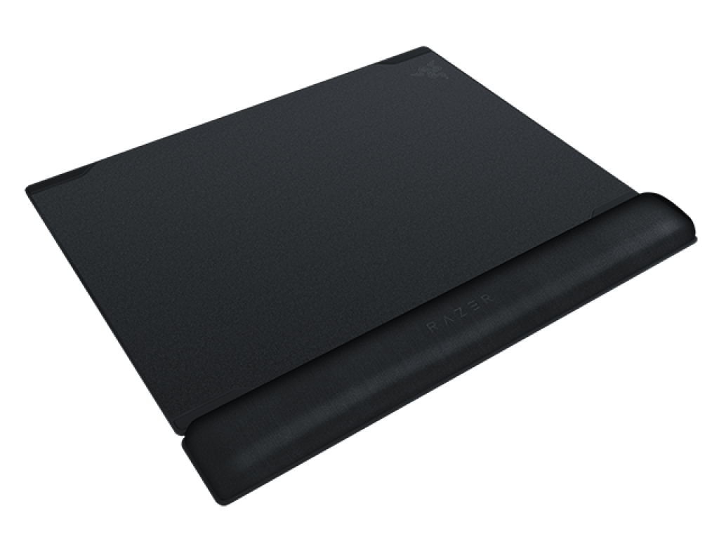 Razerから両面マウスパッドとカナル型ヘッドセットの新モデルが発売