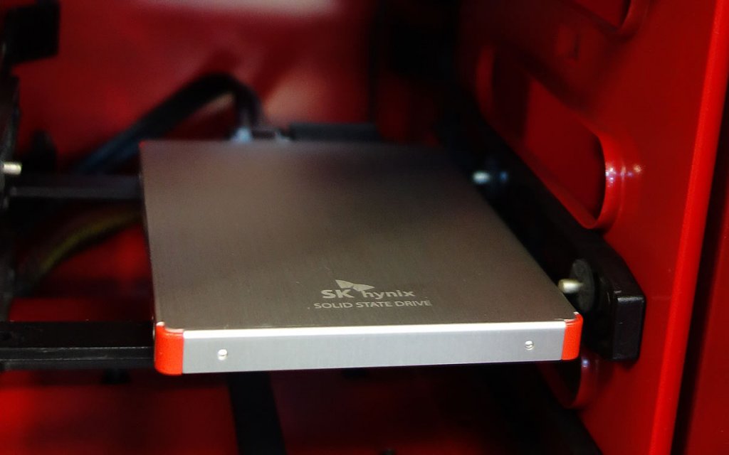 TLC NAND採用SSD SKhynix Canvas SL300 「 HFS250G32TND-3112A