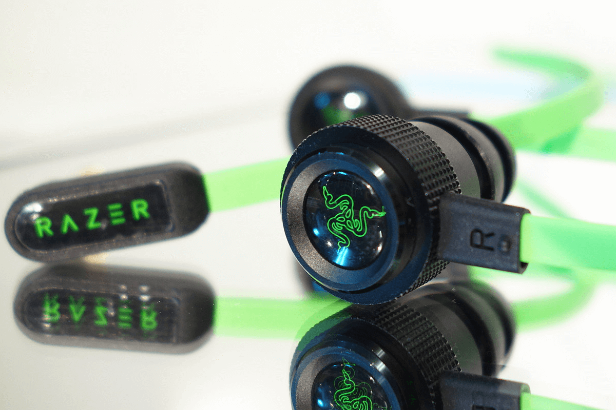 特大10mmダイナミックドライバー搭載の「Razer Hammerhead V2 特大10mmダイナミックドライバー搭載の「Razer Hammerhead V2