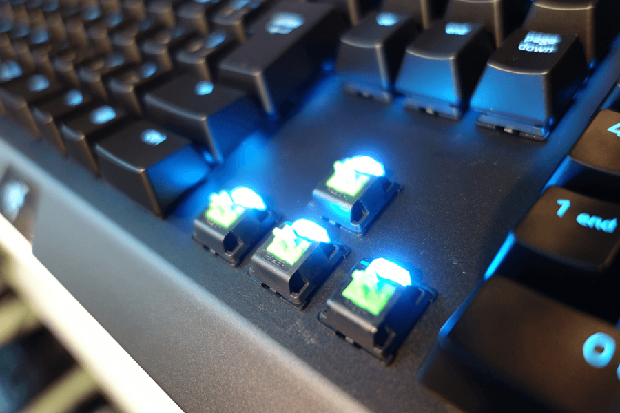 Razer BlackWidow X Chroma」 の日本語配列版が6月17日に発売 | Ark