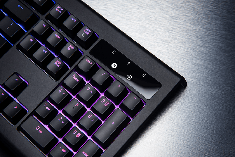 Razerの大人気キーボード「Blackwidow Chroma」のV2モデルが発売 | Ark