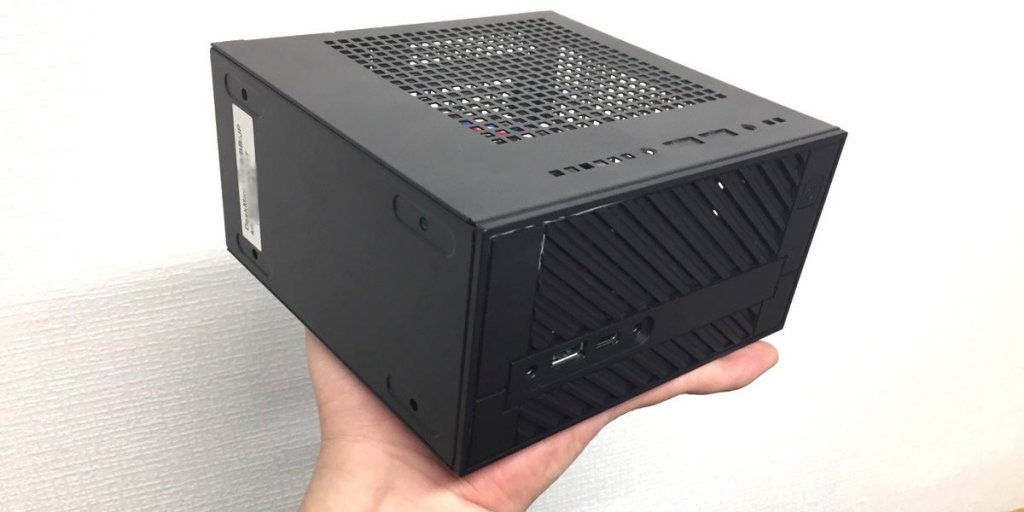 ASRock定番Mini-STXベアボーンキットのCoffeeLake-S対応モデル