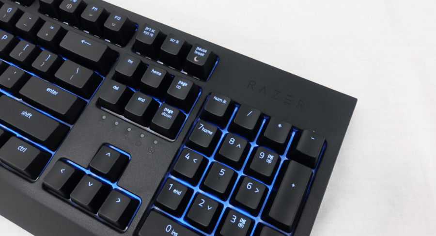 Razerのゲーマー向けキーボードとヘッドセットの人気シリーズに Razerのゲーマー向けキーボードとヘッドセットの人気シリーズに