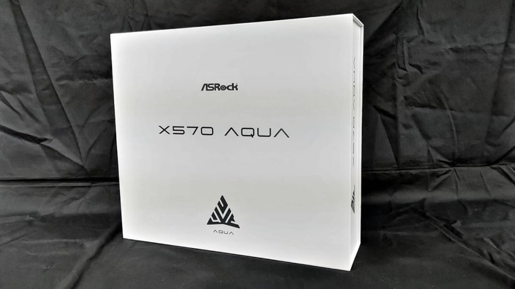 限定999枚、ASRockから水冷対応X570搭載第3世代Ryzen対応E-ATX