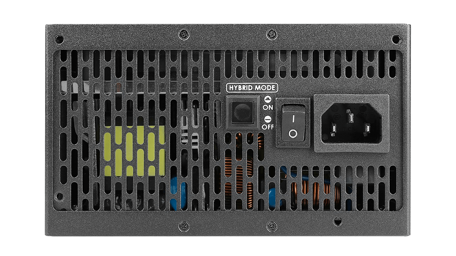 Antecから135mm自動回転数制御ファン搭載したフルモジュラー方式採用の