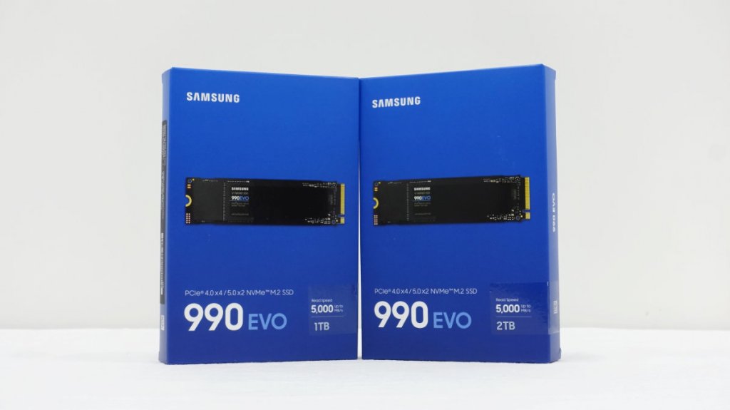 PCIe 5.0X2にも対応、SamsungからPCIe 4.0X4ミドルスペックNVMe