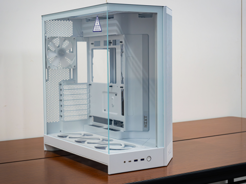 NZXTの人気ミドルタワーケース、H9 FLOWシリーズが420mmのラジエーターに対応した2025年バージョンにモデルチェンジ