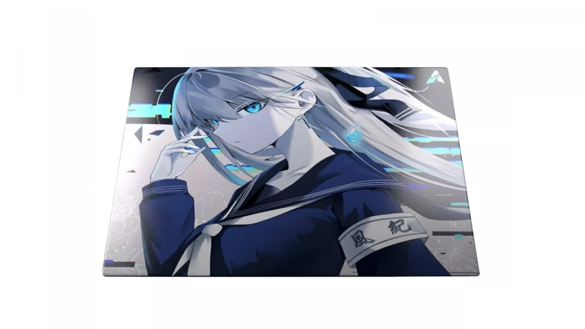 Avus Gearから、イラストが特徴的な厚さ2.5㎜の薄型ガラスパッド