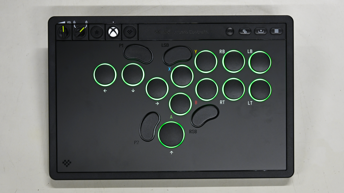 8BitDoから、メカニカルスイッチを搭載したワイヤレスアーケード