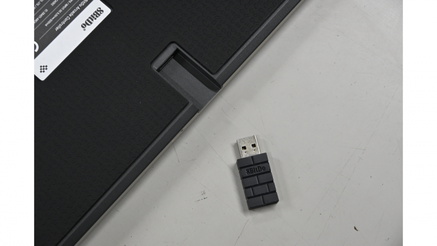 8BitDoから、メカニカルスイッチを搭載したワイヤレスアーケード