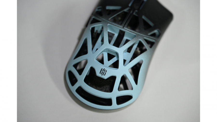 プロゲーミングチーム「NOEZ FOXX」とコラボした特別カラーの