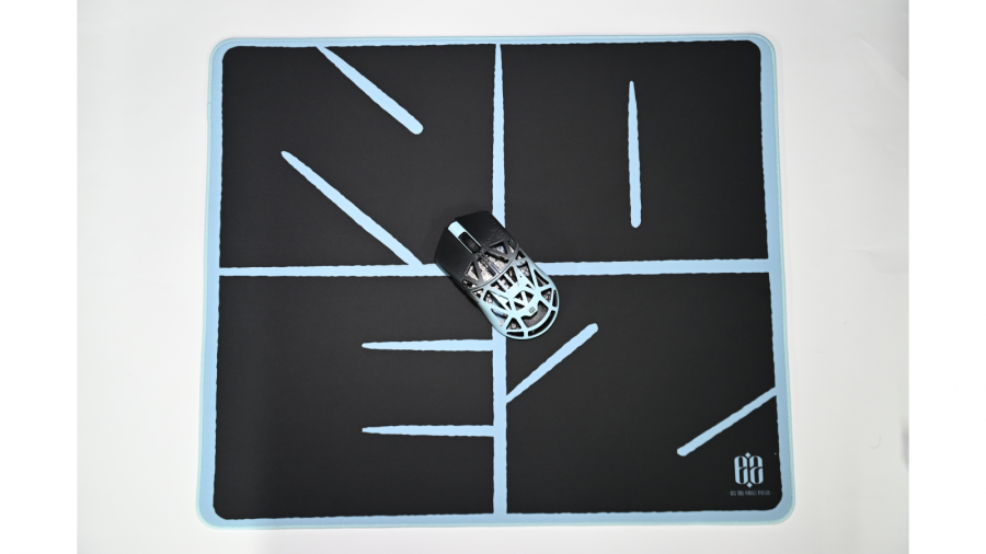 プロゲーミングチーム「NOEZ FOXX」とコラボした特別カラーの