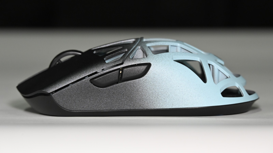 プロゲーミングチーム「NOEZ FOXX」とコラボした特別カラーの