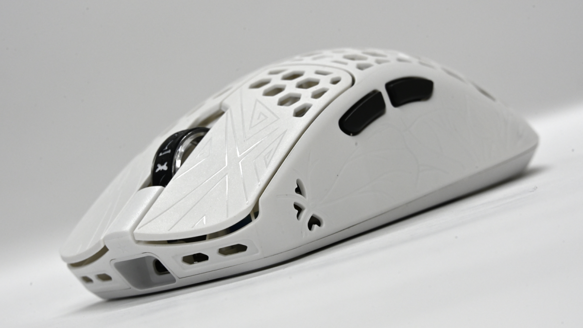 AKITSU ワイヤレスゲーミングマウス Amazon.co.jp: Arbiter Studio (アービタースタジオ) AKITSU カーボン