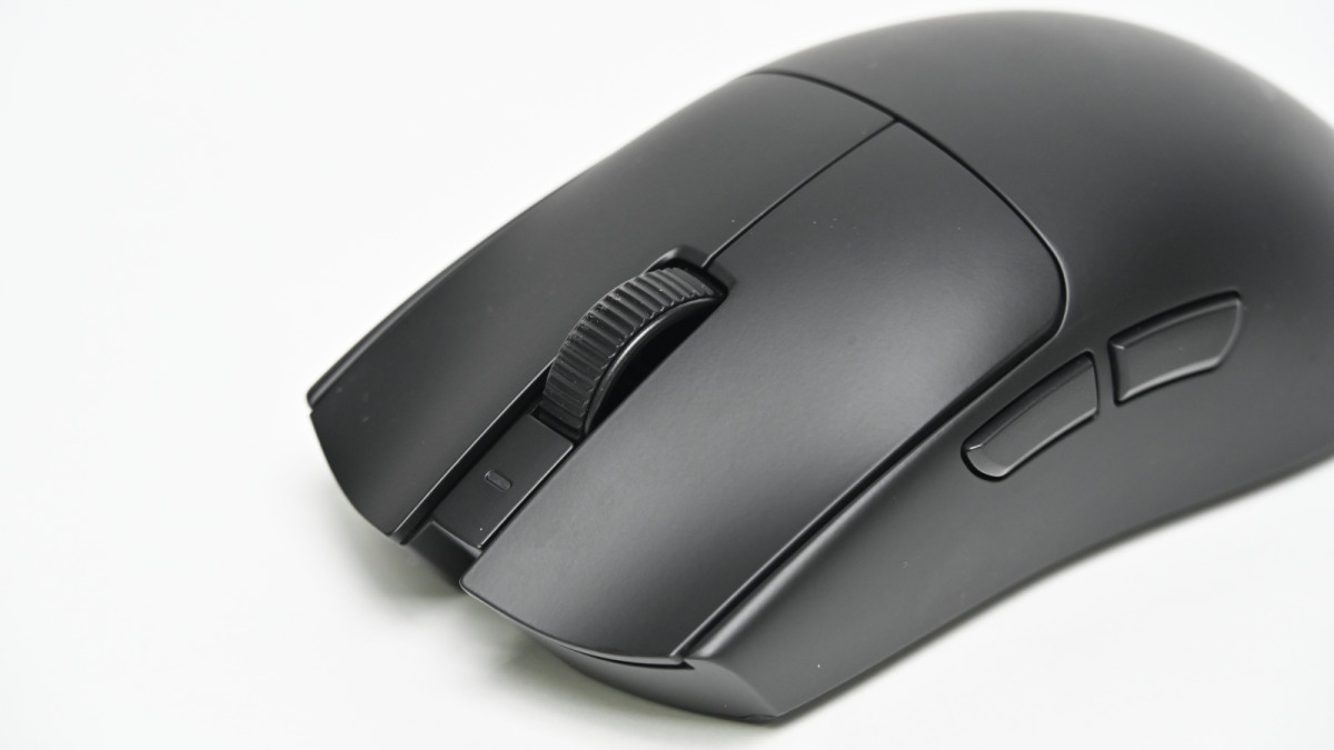 全方位進化。重量49gと最新センサー搭載『Razer Viper V4 Pro』登場