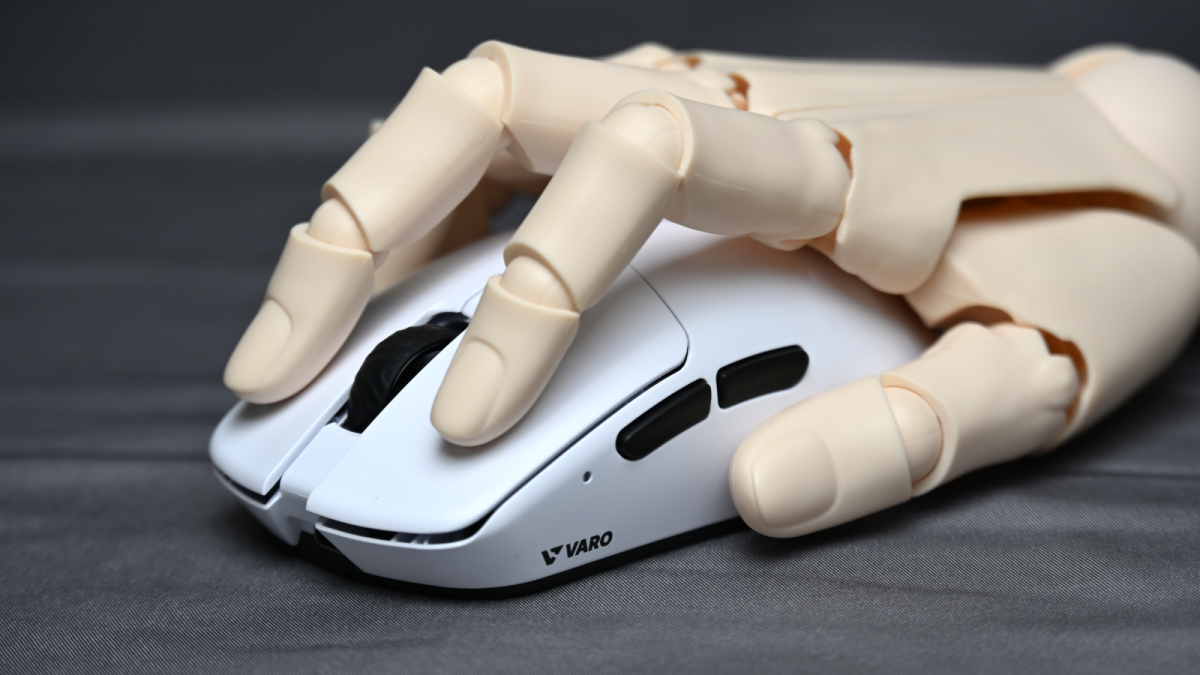 VARO、最新MCUを搭載し重量約45gの軽量ゲーミングマウス「VARO V1」が