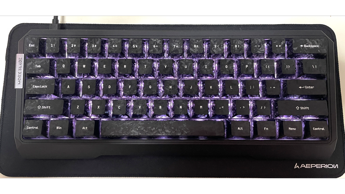 ePBT Creative Studio キーキャップ Arbiter Studio、カーボン柄のキーキャップ「Carbon Fiber Textured