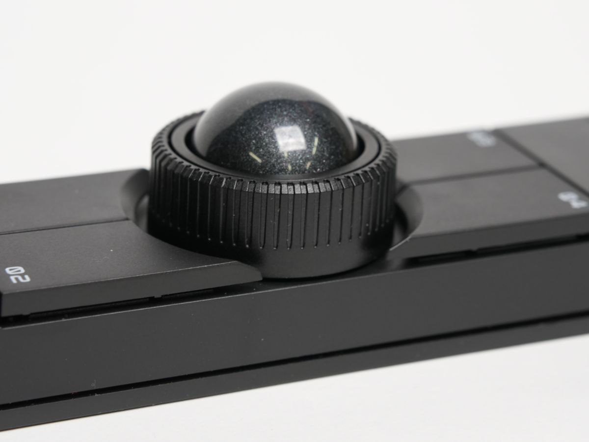 Keychronより、コンパクトなトラックボールマウス「Keychron Nape Pro