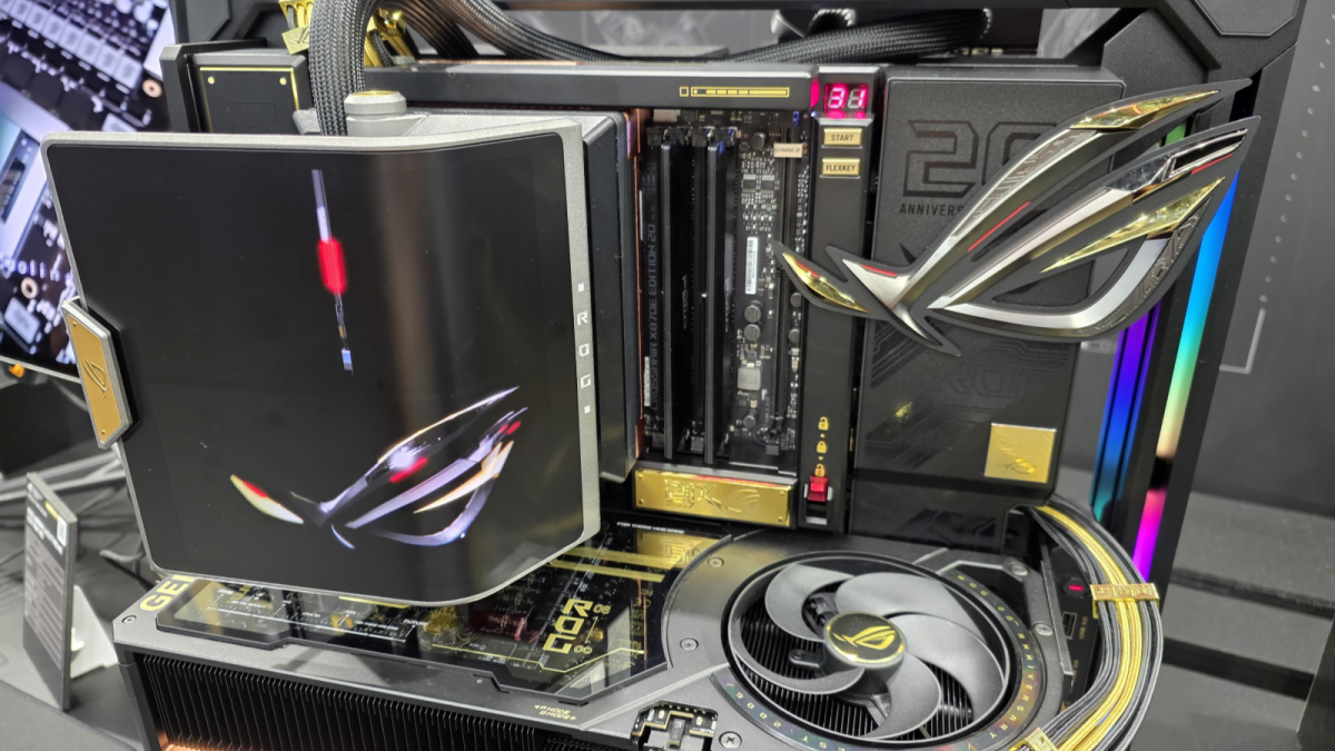 ASUS ROG設立20周年を記念したRTX 5090 搭載グラフィックスカード
