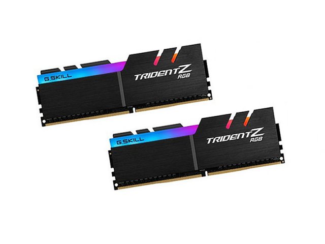 G.Skill F4-3733C17D-32GTZR Trident Z RGB 288pin DDR4-3733 CL17-19
