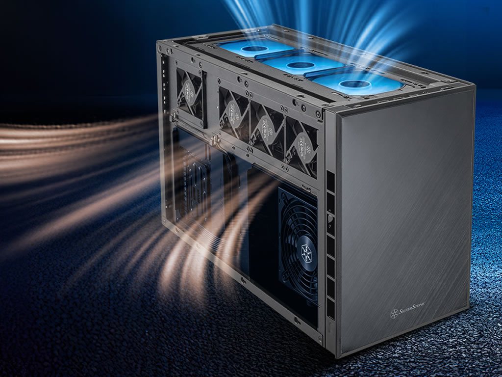 MicroATXマザーや4SLOTグラフィックスカードも搭載可能なコンパクトPC