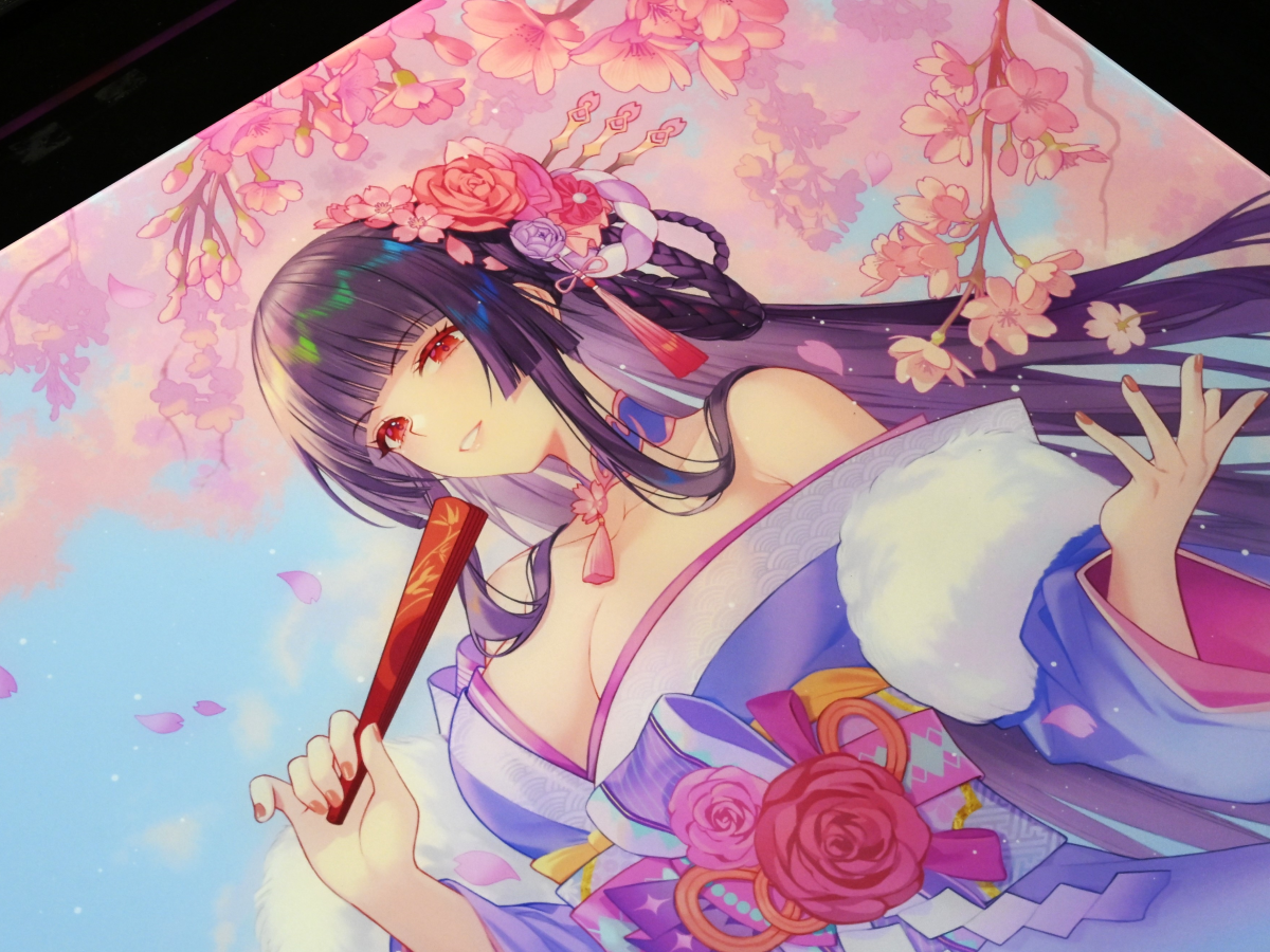 KIBU Gearより、人気イラストレーター描きおろしイラストのガラス