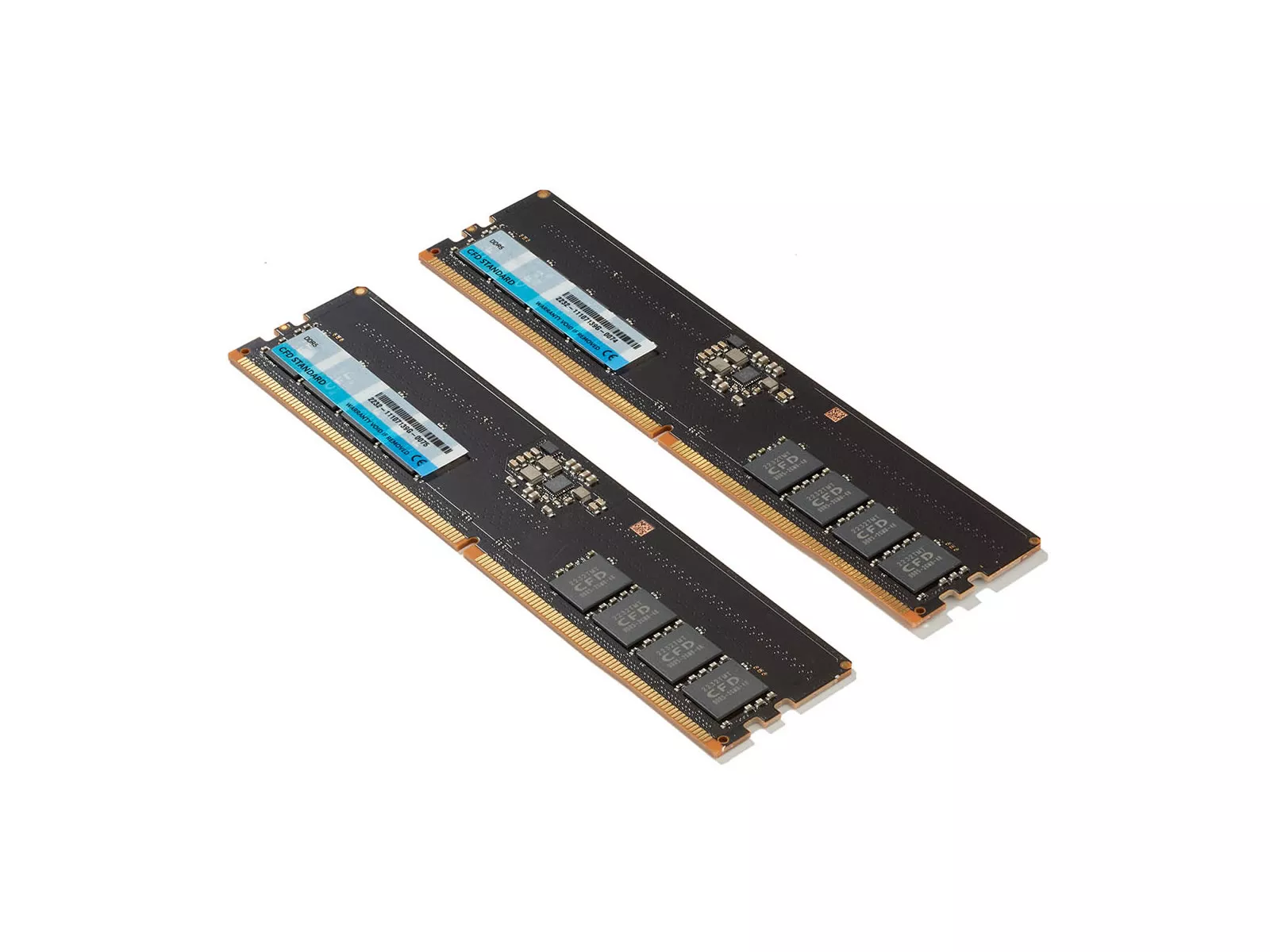 美品 CFD W5U5600CS-16G DDR5 32GB メモリ CFD Standard DDR5-5600 デスクトップ用 グラフェン銅箔ヒートシンク