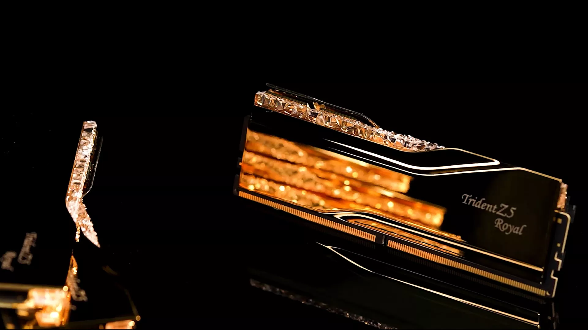 G.Skill F5-6400J3039G16GX2-TR5G Trident Z5 Royal 288pin DDR5-6400