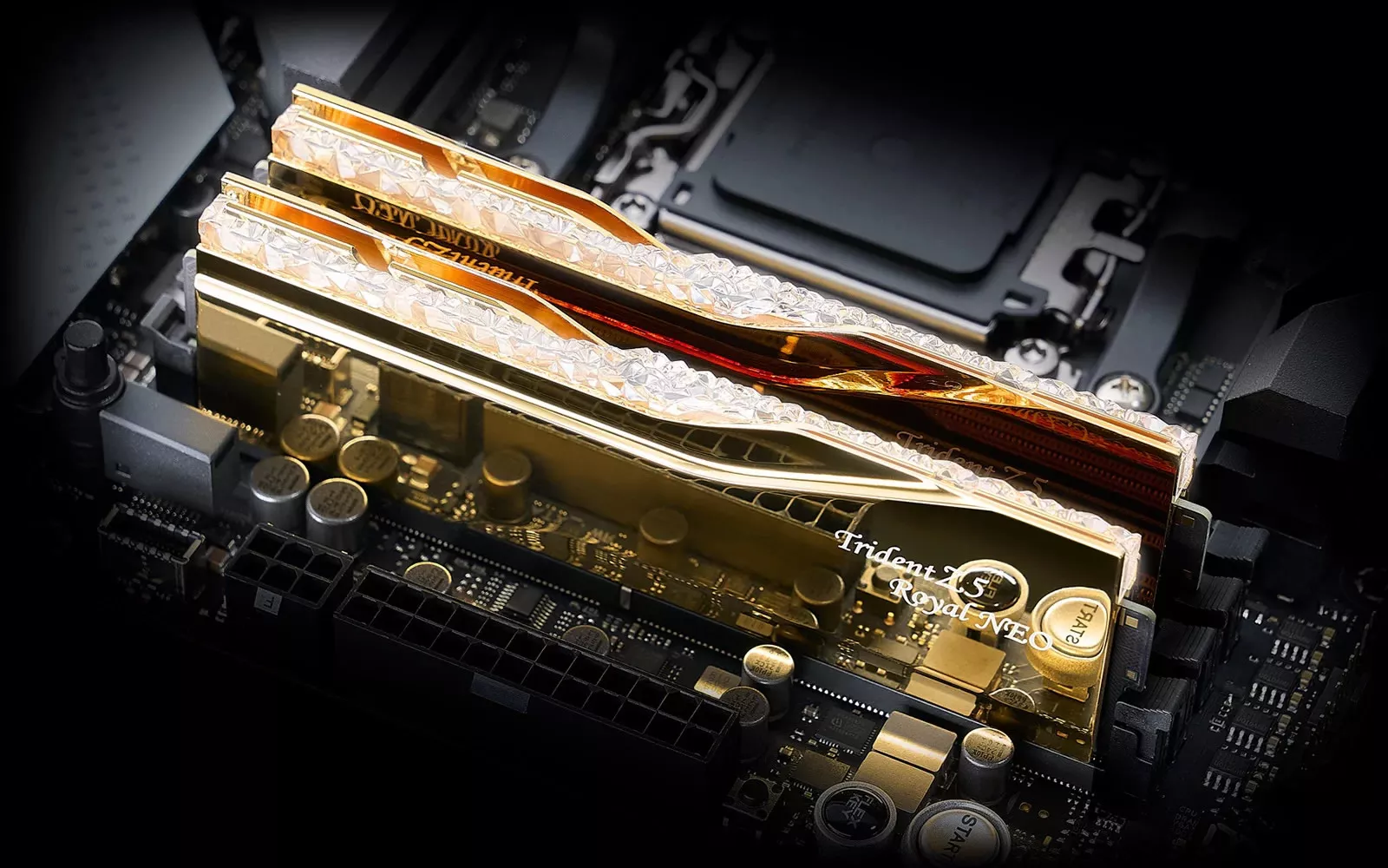 綺麗なシルバー✨HP☆SSD256G&HDD500Gダブル搭載☆Core i5 綺麗なシルバー✨HP☆SSD256G&HDD500Gダブル搭載☆Core i5