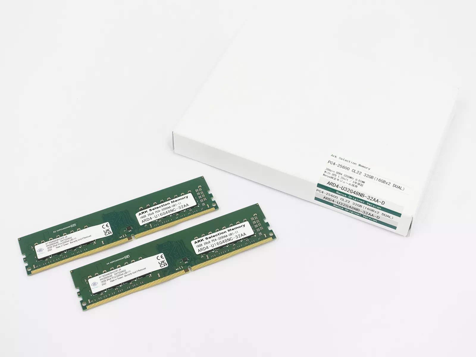 SanMax ARD4-U32G48NB-32AA-D「NANYA Edition」 Ark Selection Memory