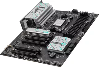 B840 GAMING PLUS WIFIのサムネイル(4)