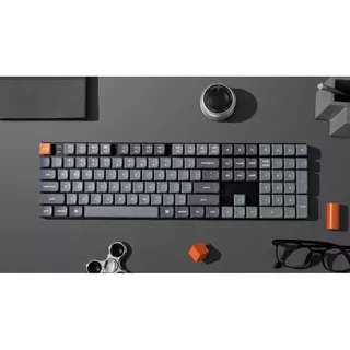 K5 Max QMK/VIA ワイヤレス カスタム・メカニカルキーボード - White LED - US配列(テンキー付 / フルサイズ) / Gateronロープロファイル2.0メカニカルスイッチ茶軸のサムネイル(1)