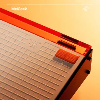 MADE84 Pro Orangeのサムネイル(7)