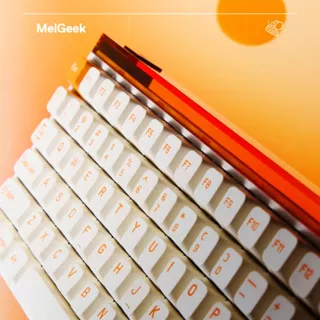 MADE84 Pro Orangeのサムネイル(9)