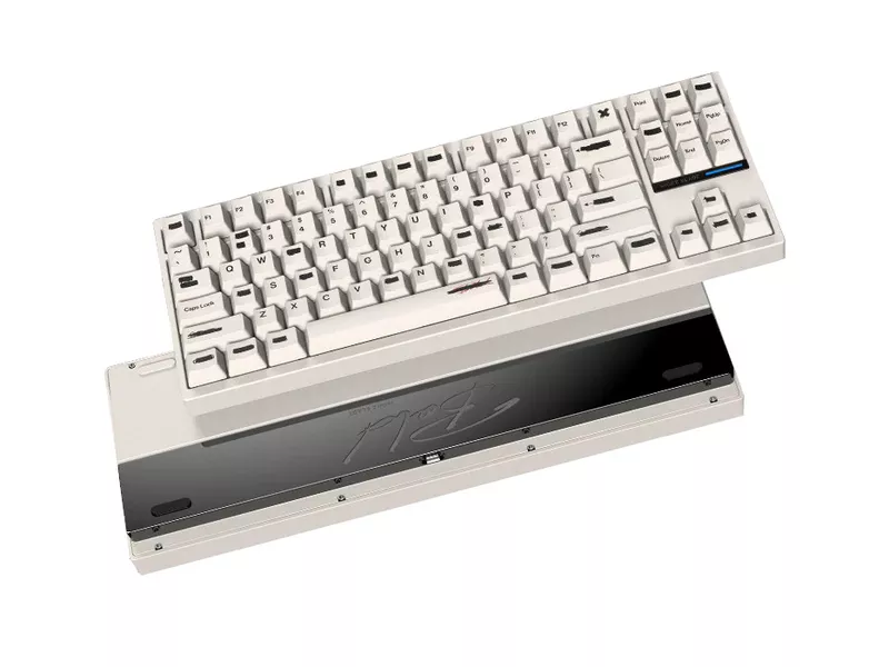 MORKBLADE WHITE / BLACKの商品メイン画像