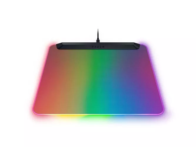 Razer Firefly　ハードマウスパッド　RZ02-0135　値引き可能 RGB マウスパッド - Razer Firefly V2 | Razer 日本