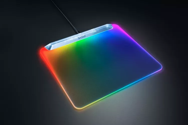 Razer Firefly V2 Pro Phantom White Edition Phantom White Edition