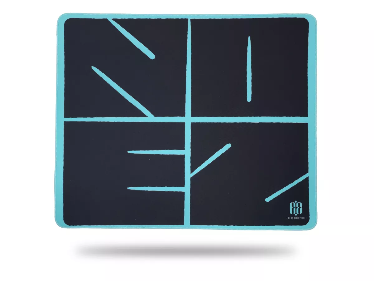 ふぅページ EZ by NOEZ FOXX NOEZ FOXX Limited MousePad 777 Edition - 製品詳細