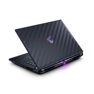 GIGABYTE ゲーミングノート AORUS MASTER 16 AORUS MASTER 16 BZHC6JPE64SPのサムネイル(4)